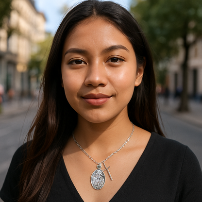 Protección Celestial Garantizada🙏 - Medalla Bendita del Arcángel Miguel ✨